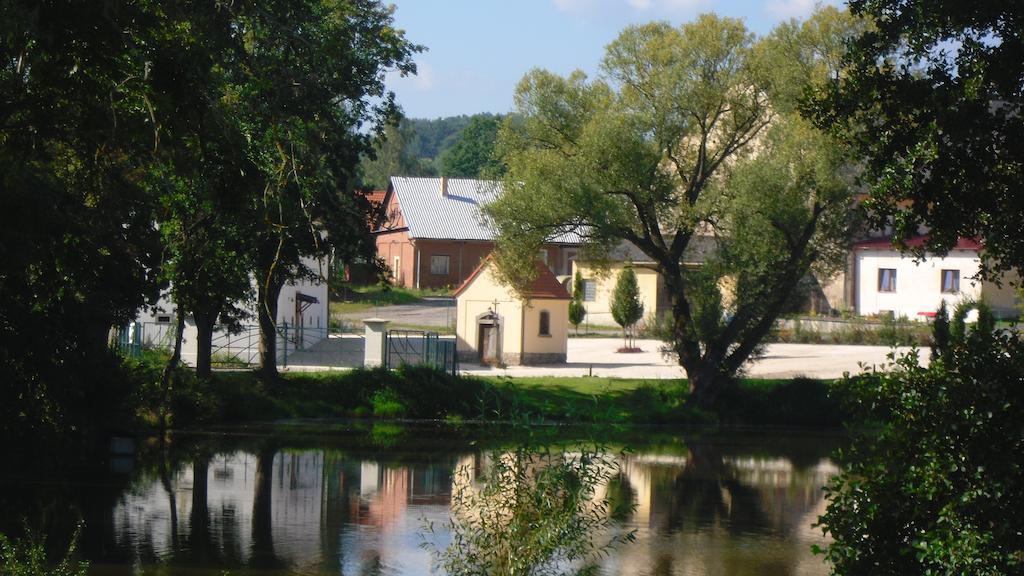 Statek Sedlecko Villa Eksteriør bilde